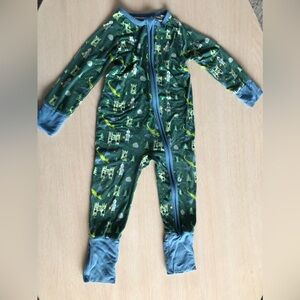 Emerson and friends 2 way zip bamboo pajamas castles and knights 18-24 months